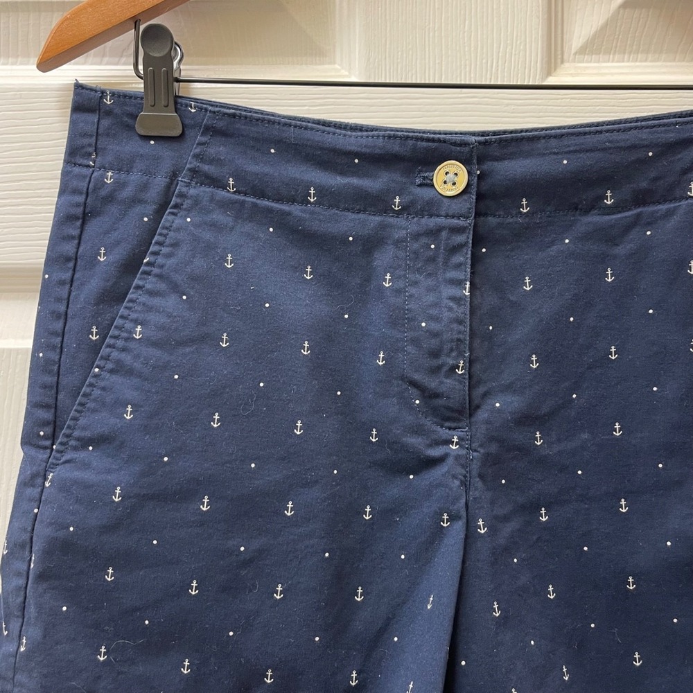 Nautica Women's Size 8 Navy Anchor Print Shorts 5" Inseam Stretch Pockets